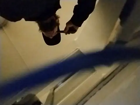 axelongshaft69 online show from 9, 1, 2026