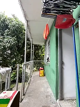 Jestebanano online show from 4, 6, 2026