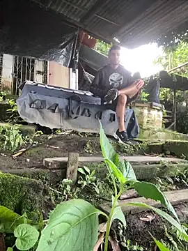 Jestebanano online show from 13, 3, 2026