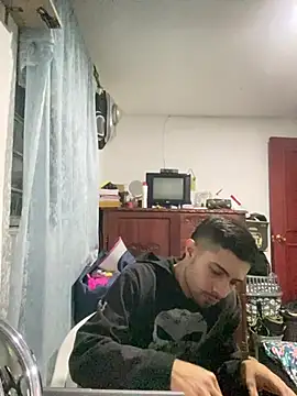 Jestebanano online show from 6, 3, 2026