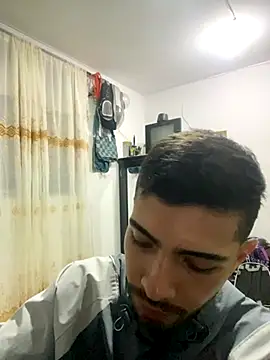 Jestebanano online show from 1, 12, 2025