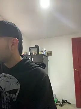 Jestebanano online show from 9, 10, 2025