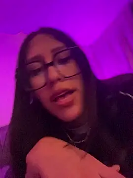 AleFantasy0001 online show from 18, 3, 2026