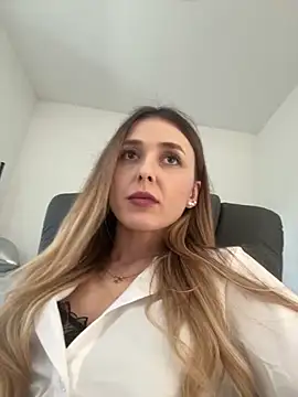 Sophie Enzo online show from 20, 3, 2025