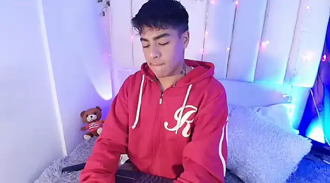 kiing azahell online show from 24, 1, 2025