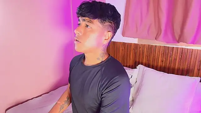 kiing azahell online show from 28, 3, 2026