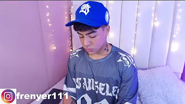 kiing azahell online show from 13, 3, 2025