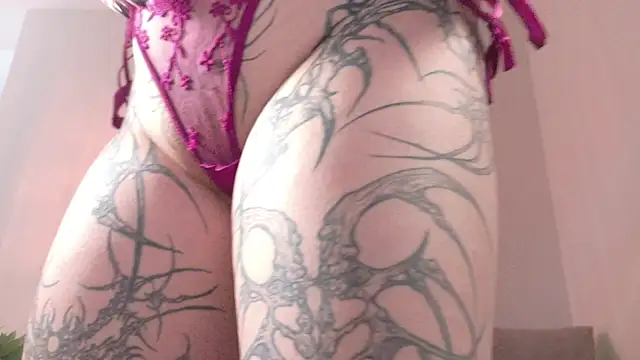 Yuriko May online show from 7, 4, 2026