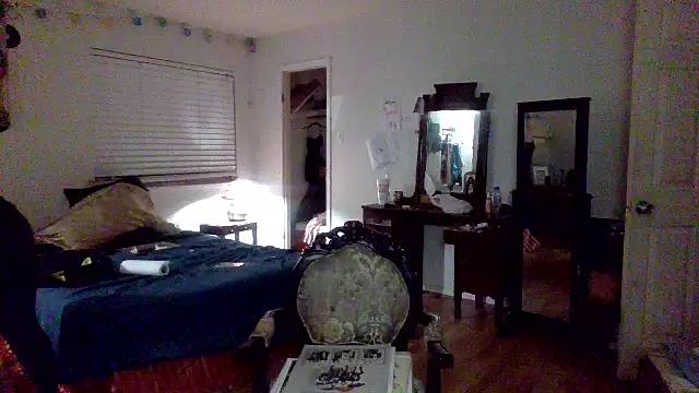 sophiarica online show from 4, 6, 2026