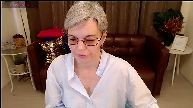 Cutie Erikaa1 online show from 7, 3, 2025