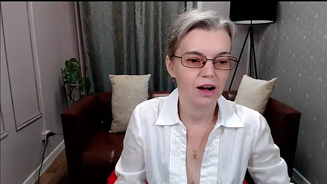 Cutie Erikaa1 online show from 24, 10, 2025