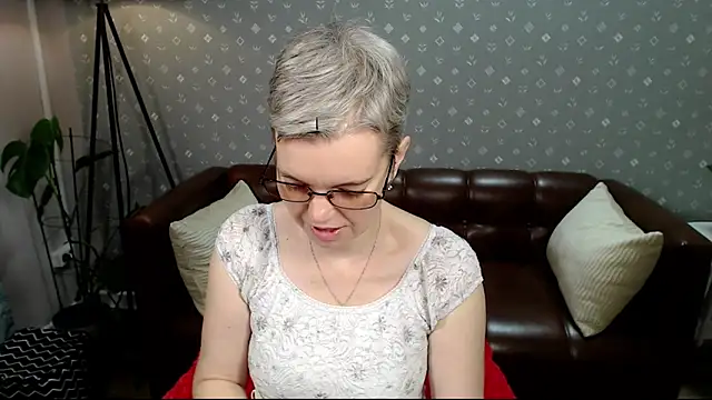 Cutie Erikaa1 online show from 19, 9, 2025