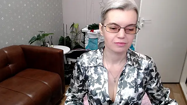 Cutie Erikaa1 online show from 16, 1, 2026