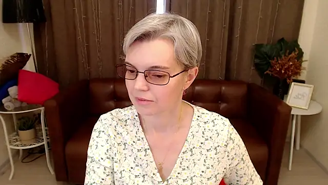 Cutie Erikaa1 online show from 14, 3, 2025