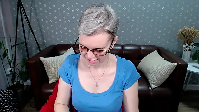 Cutie Erikaa1 online show from 14, 9, 2025