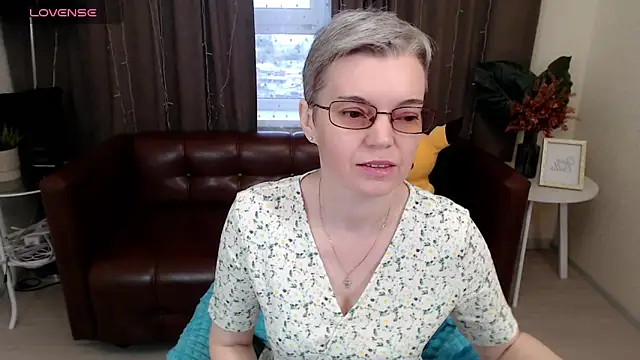 Cutie Erikaa1 online show from 10, 9, 2025