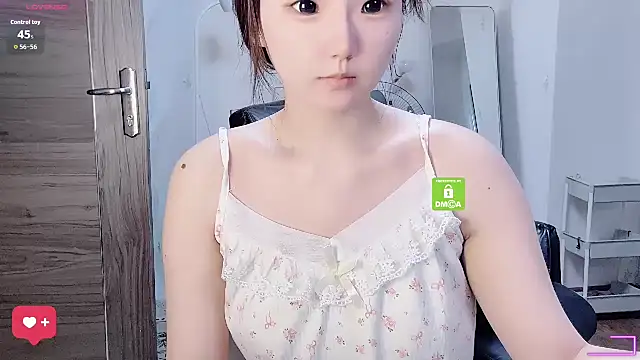 momo-5952 online show from 22, 7, 2026