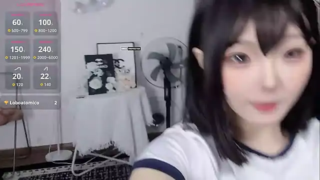 momo-5952 online show from 13, 10, 2025