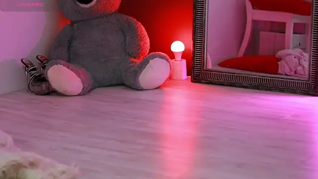 MissLilaa online show from 13, 3, 2025