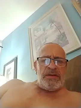 Snapshot of geilerschwanz64 chatting on 4, 6, 2026 geilerschwanz64 online show from 4, 6, 2026