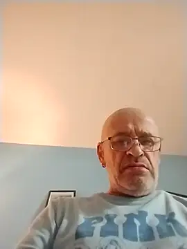 geilerschwanz64 online show from 4, 11, 2025