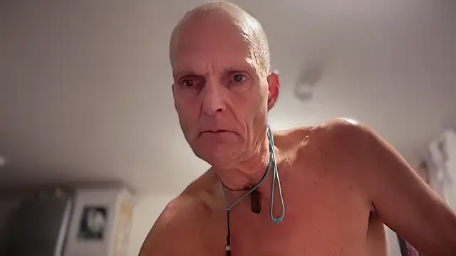 Snapshot of TowaFreespirit chatting on 5, 3, 2026 TowaFreespirit online show from 5, 3, 2026