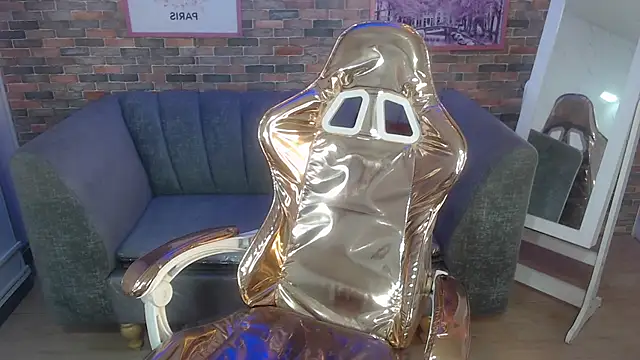 Snapshot of Kitty_fox_b chatting on 13, 3, 2025 Kitty fox b online show from 13, 3, 2025