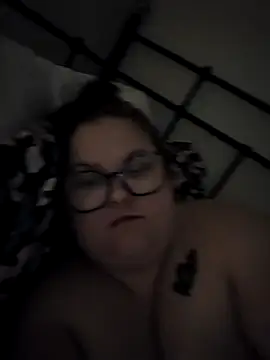 Snapshot of Tallulah-mae-xoxox chatting on 1, 11, 2025 Tallulah-mae-xoxox online show from 1, 11, 2025