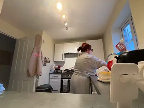 Snapshot of Tallulah-mae-xoxox chatting on 17, 3, 2025 Tallulah-mae-xoxox online show from 17, 3, 2025