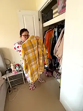 Tallulah-mae-xoxox online show from 9, 1, 2026