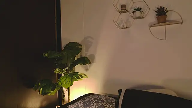 Scarlett grand online show from 6, 1, 2026