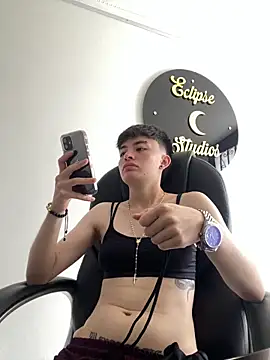 nico 18x online show from 12, 11, 2025