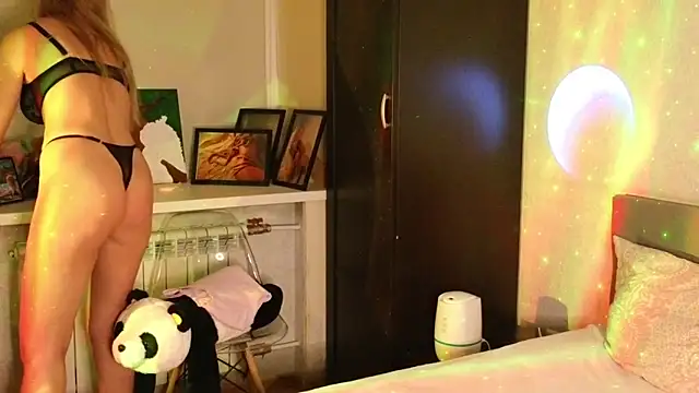 Erotic Ann online show from 1, 4, 2026