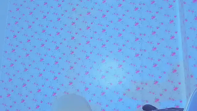 Snapshot of StassieBell chatting on 20, 9, 2025 StassieBell online show from 20, 9, 2025