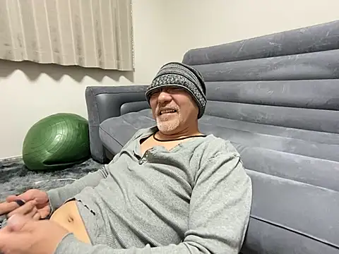 Grandpa29hijii online show from 18, 3, 2025