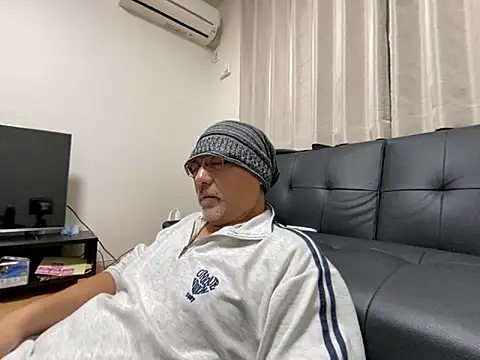 Grandpa29hijii online show from 9, 11, 2025