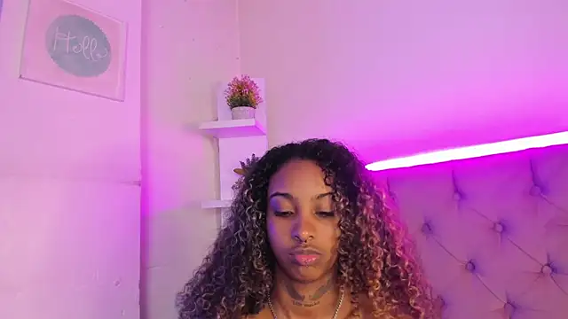 Triipsy online show from 12, 3, 2025