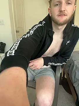 Snapshot of LoveItAllxHnH chatting on 6, 3, 2025 LoveItAllxHnH online show from 6, 3, 2025