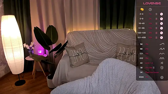 Snapshot of MilliBrown_ chatting on 18, 3, 2025 MilliBrown online show from 18, 3, 2025