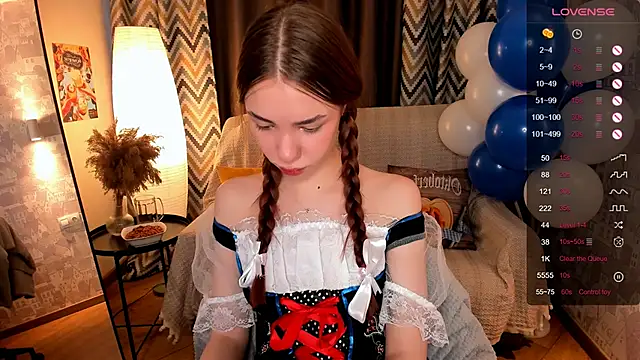 Snapshot of MilliBrown_ chatting on 20, 9, 2025 MilliBrown online show from 20, 9, 2025