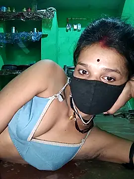 Hoty girl 143 online show from 28, 9, 2025