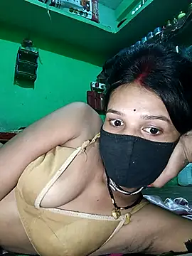 Hoty girl 143 online show from 13, 10, 2025