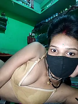 Hoty girl 143 online show from 14, 10, 2025