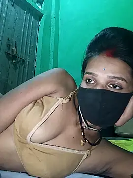 Hoty girl 143 online show from 17, 10, 2025