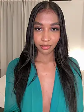 IamCrystal2 online show from 29, 3, 2026