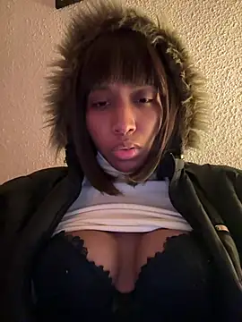 IamCrystal2 online show from 14, 1, 2025