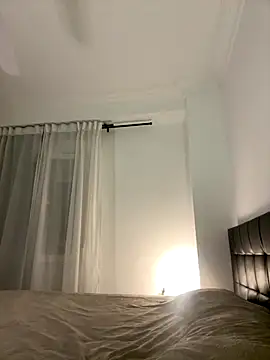 IamCrystal2 online show from 20, 11, 2025