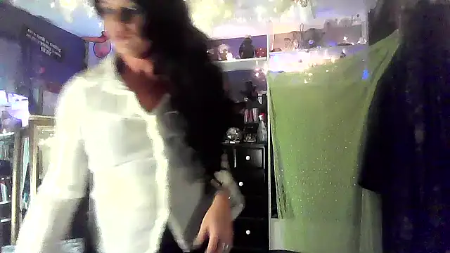 Snapshot of jadegilf1 chatting on 6, 12, 2024 jadegilf1 online show from 6, 12, 2024