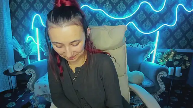 Roxy Rayy online show from 20, 10, 2025