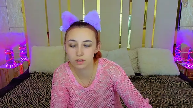 Roxy Rayy online show from 22, 9, 2025